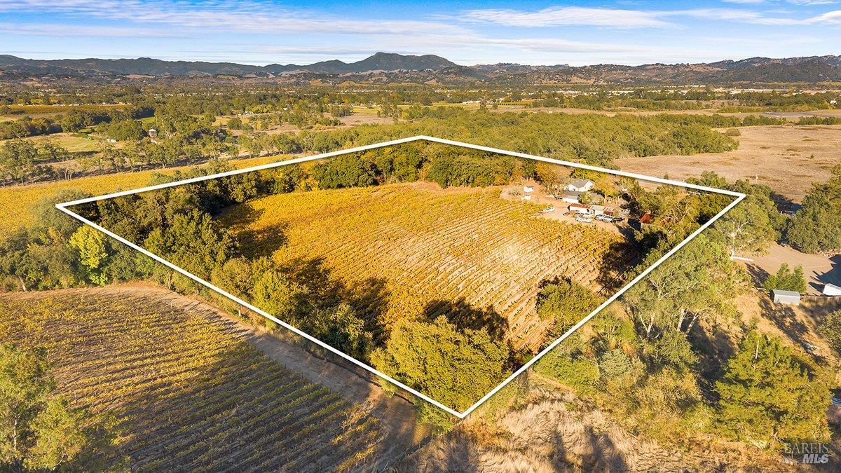 6065 Windsor Road Windsor CA 95492
