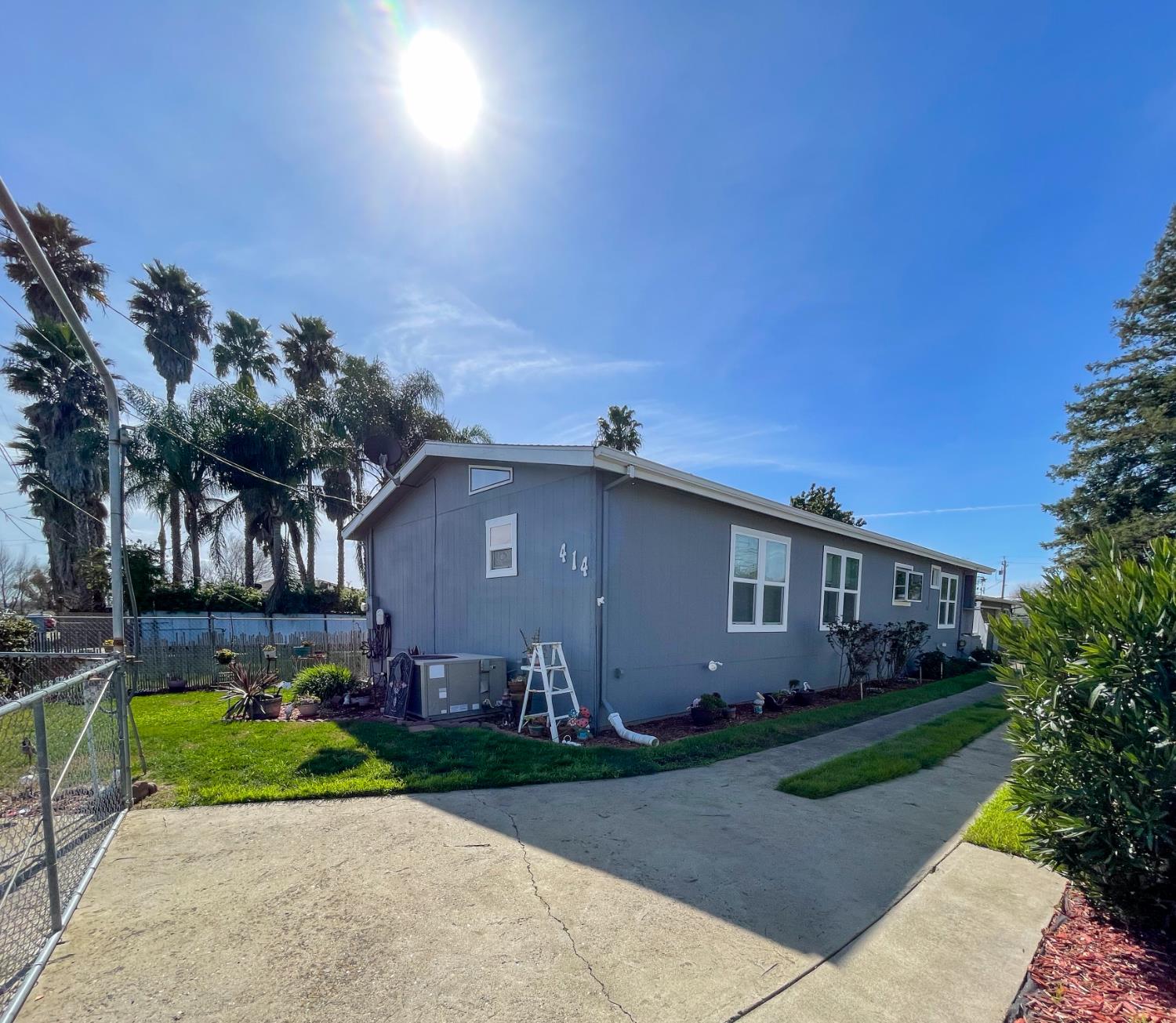 414 F Street Isleton CA 95641