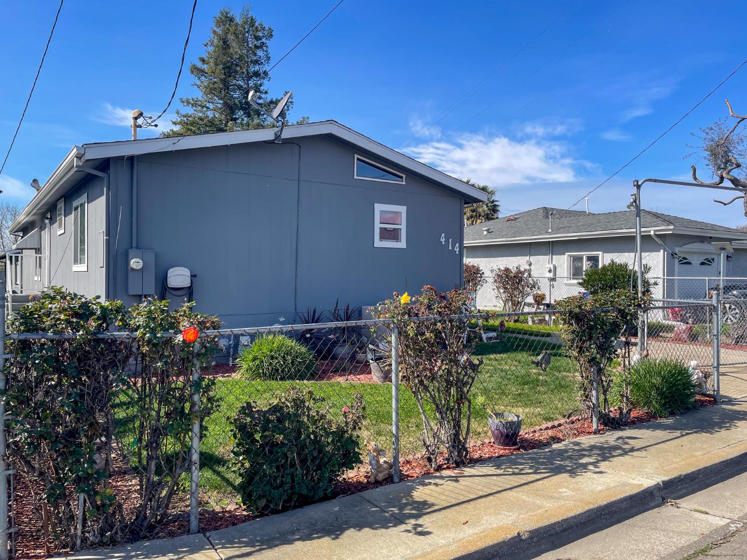 414 F Street Isleton CA 95641