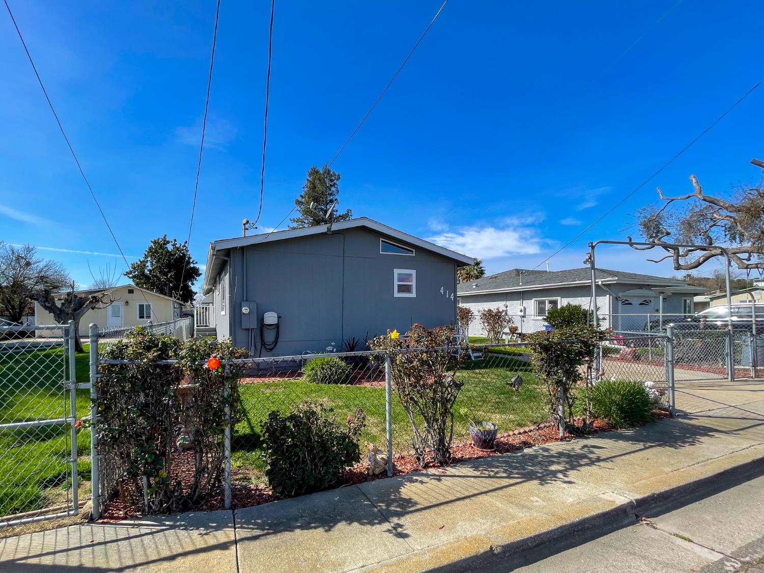 414 F Street Isleton CA 95641