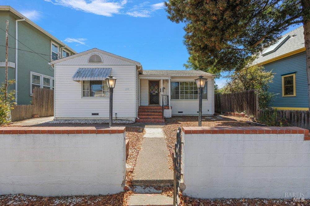 428 E I Street Benicia CA 94510