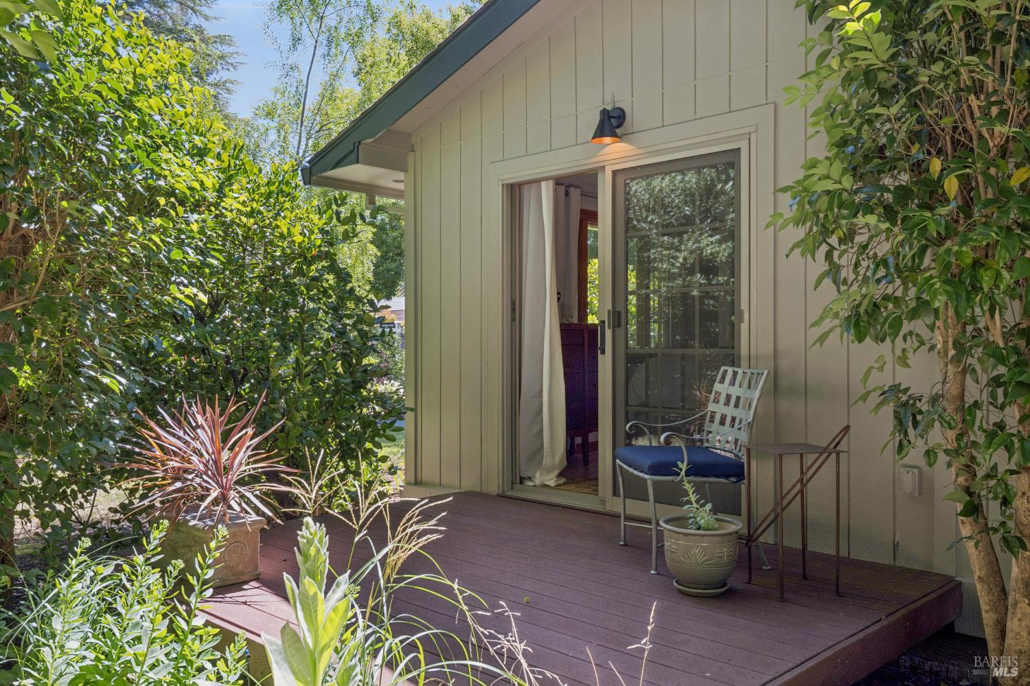 9245 Los Guilicos Avenue Glen Ellen CA 95442
