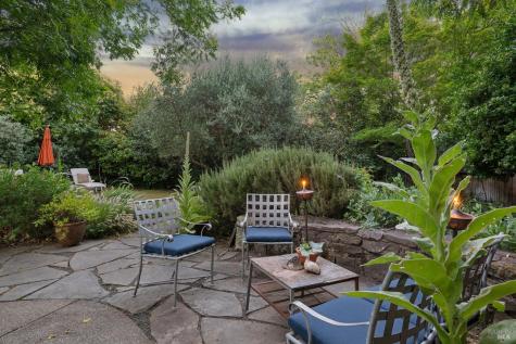 9245 Los Guilicos Avenue Glen Ellen CA 95442