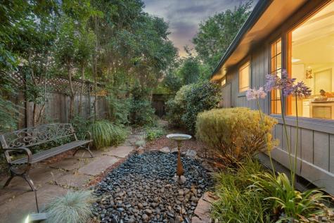 9245 Los Guilicos Avenue Glen Ellen CA 95442