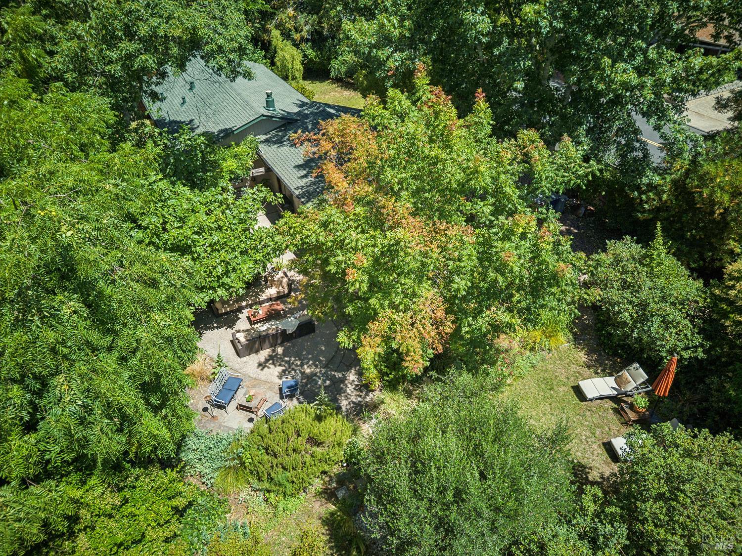 9245 Los Guilicos Avenue Glen Ellen CA 95442