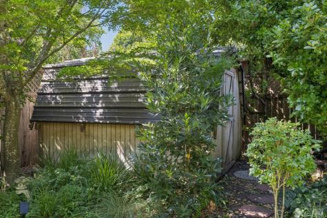 9245 Los Guilicos Avenue Glen Ellen CA 95442