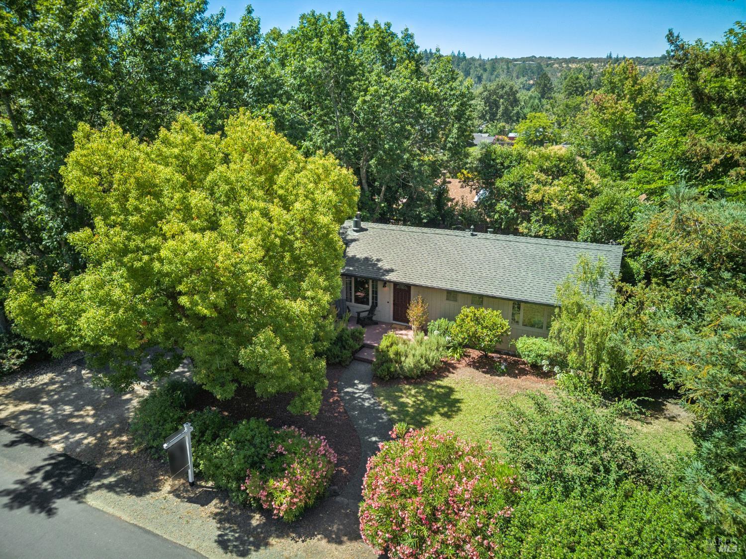 9245 Los Guilicos Avenue Glen Ellen CA 95442