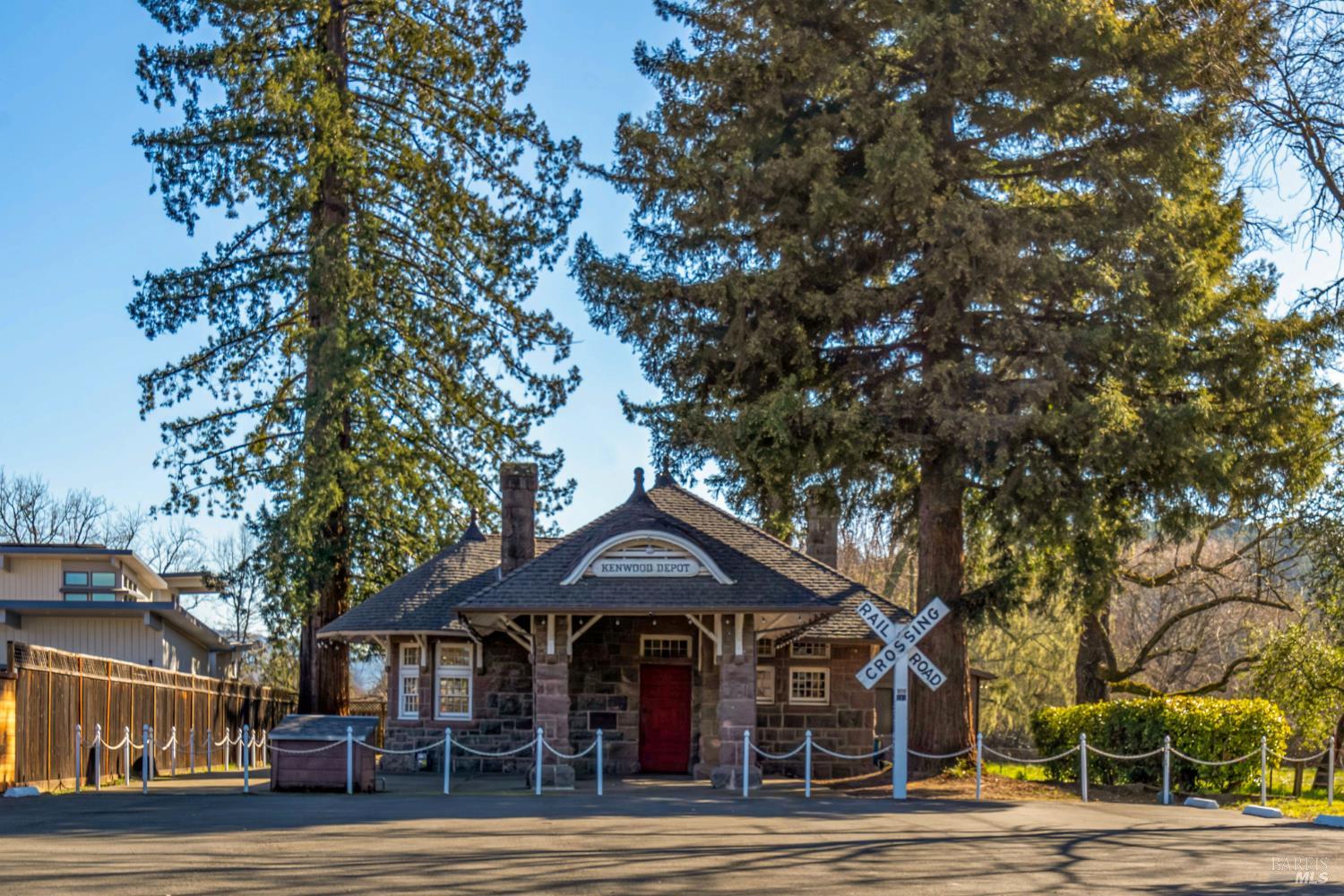 9245 Los Guilicos Avenue Glen Ellen CA 95442