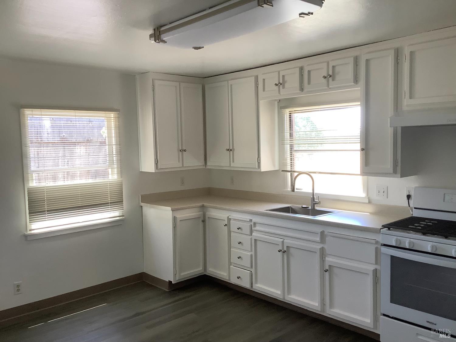 2803 Dutton Meadow Santa Rosa CA 95407