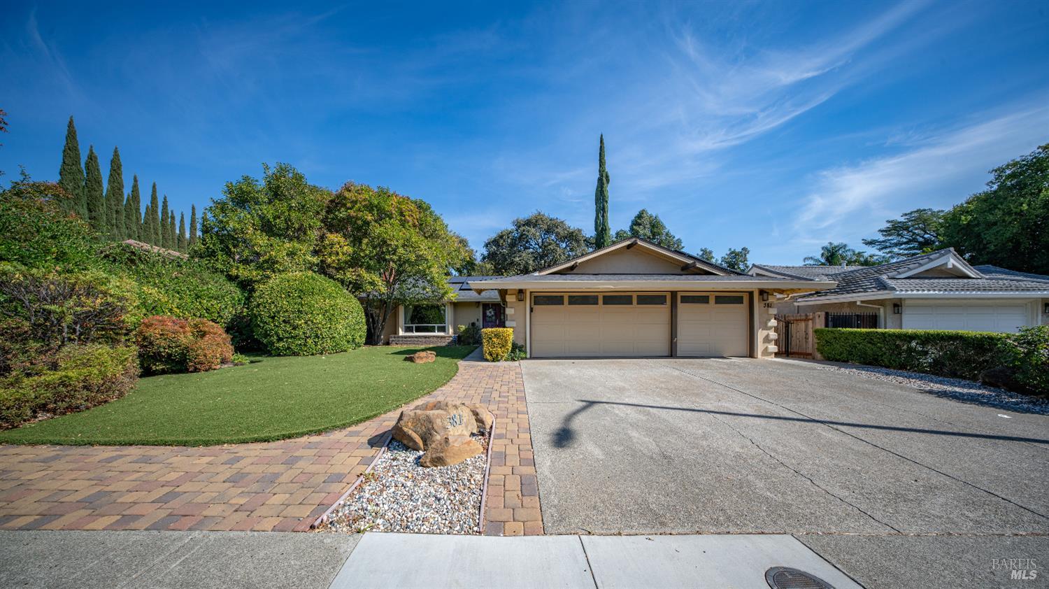 381 Alamo Drive Vacaville CA 95688