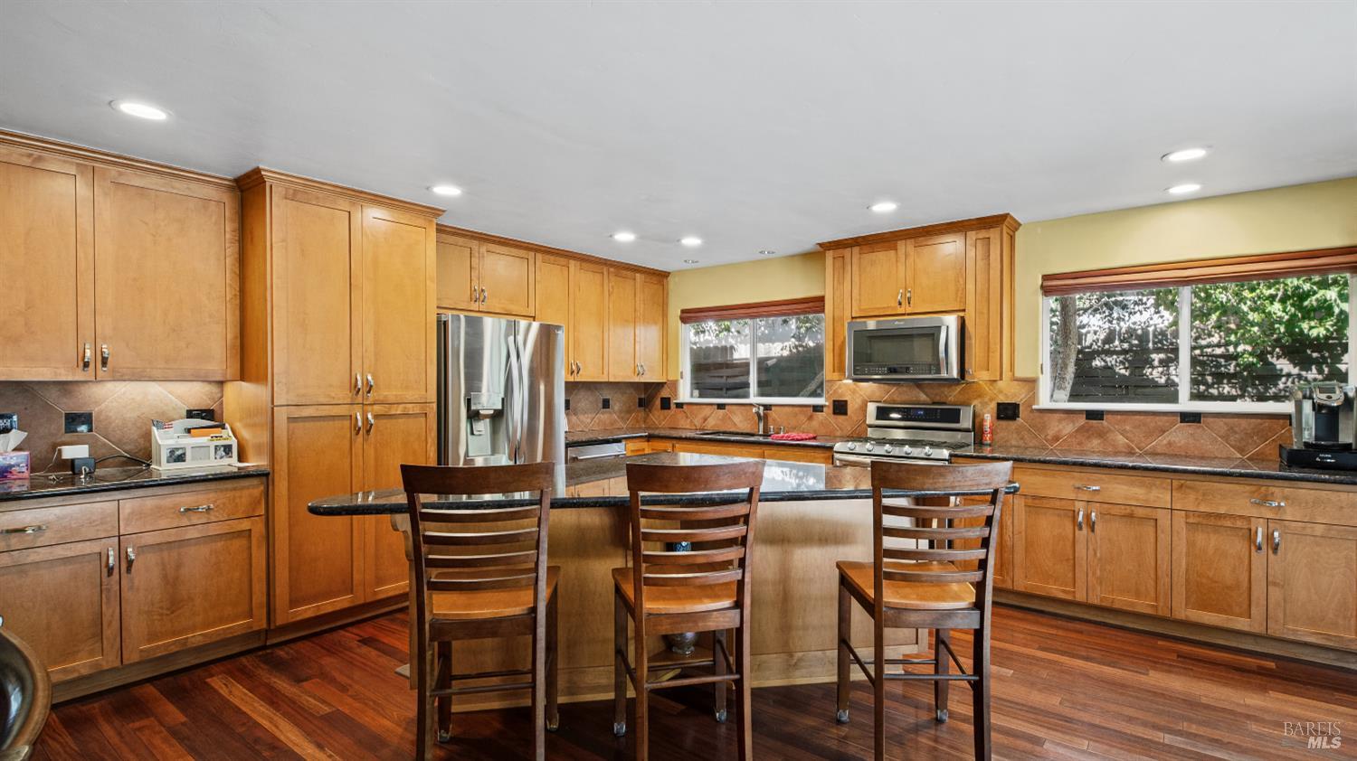 381 Alamo Drive Vacaville CA 95688
