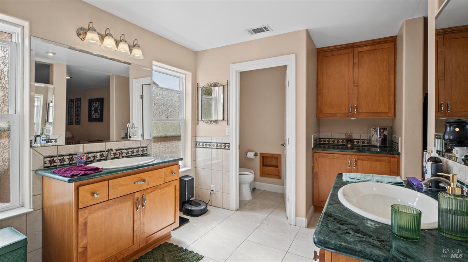 381 Alamo Drive Vacaville CA 95688