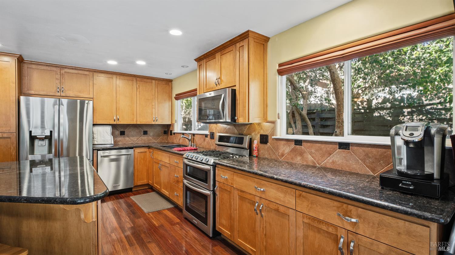 381 Alamo Drive Vacaville CA 95688