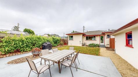 1065 Stevenson Street Santa Rosa CA 95404