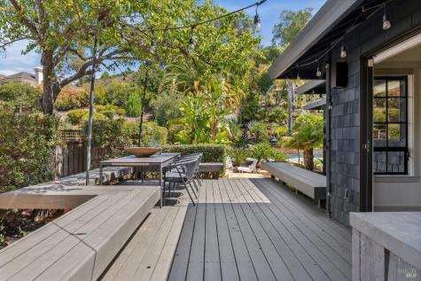81 Bay Way San Rafael CA 94901