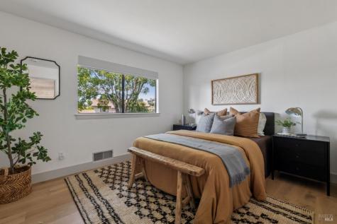 81 Bay Way San Rafael CA 94901