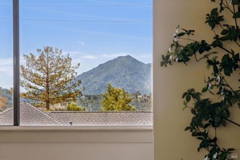 81 Bay Way San Rafael CA 94901