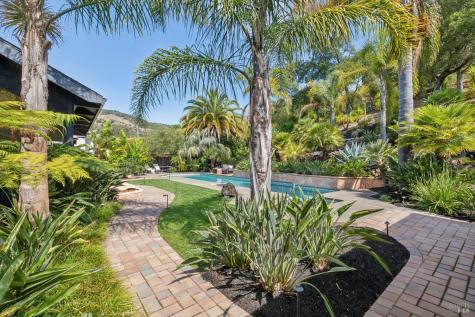 81 Bay Way San Rafael CA 94901