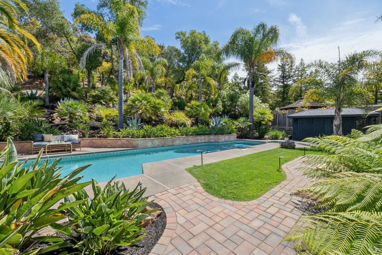 81 Bay Way San Rafael CA 94901