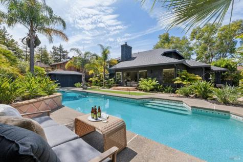 81 Bay Way San Rafael CA 94901