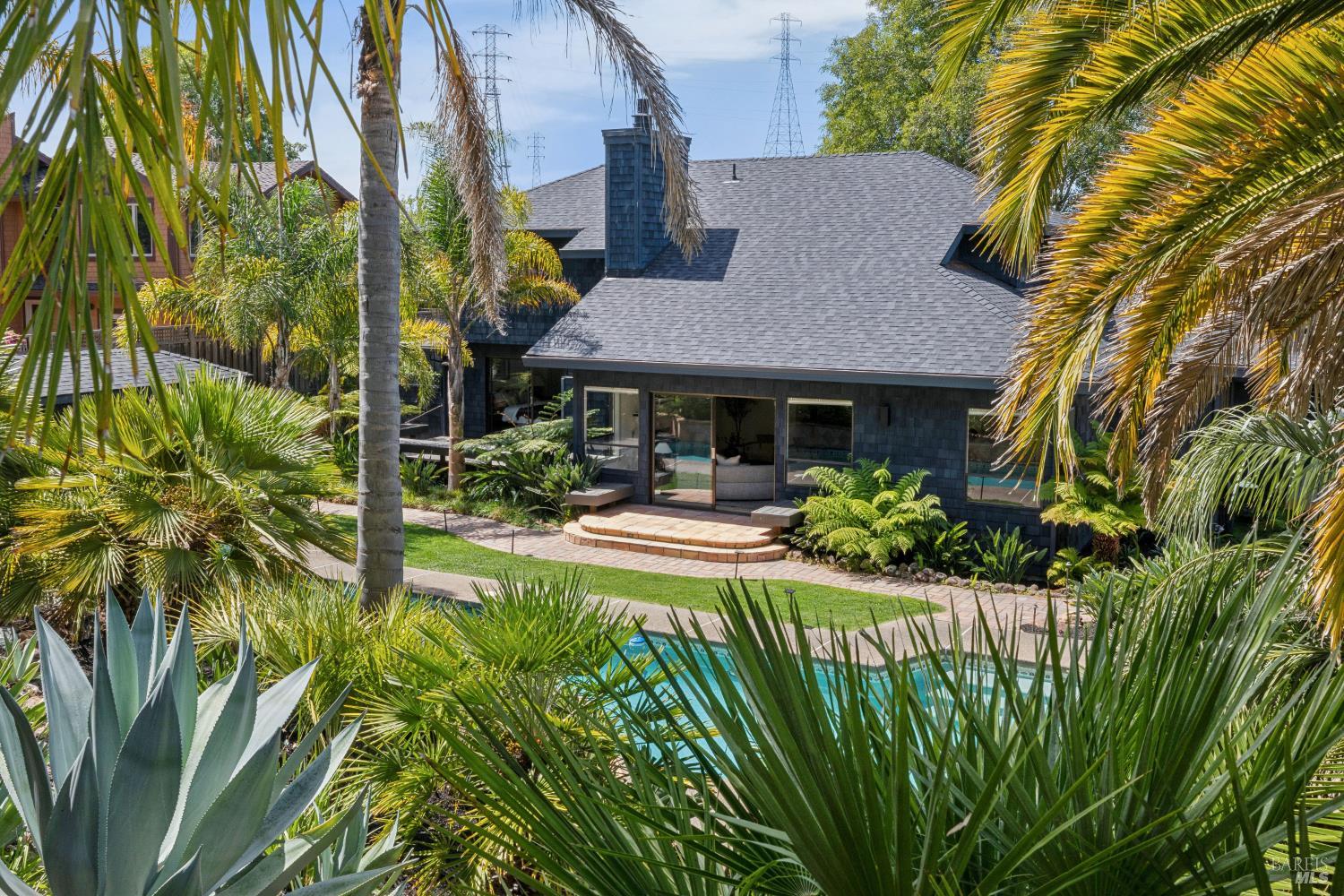 81 Bay Way San Rafael CA 94901