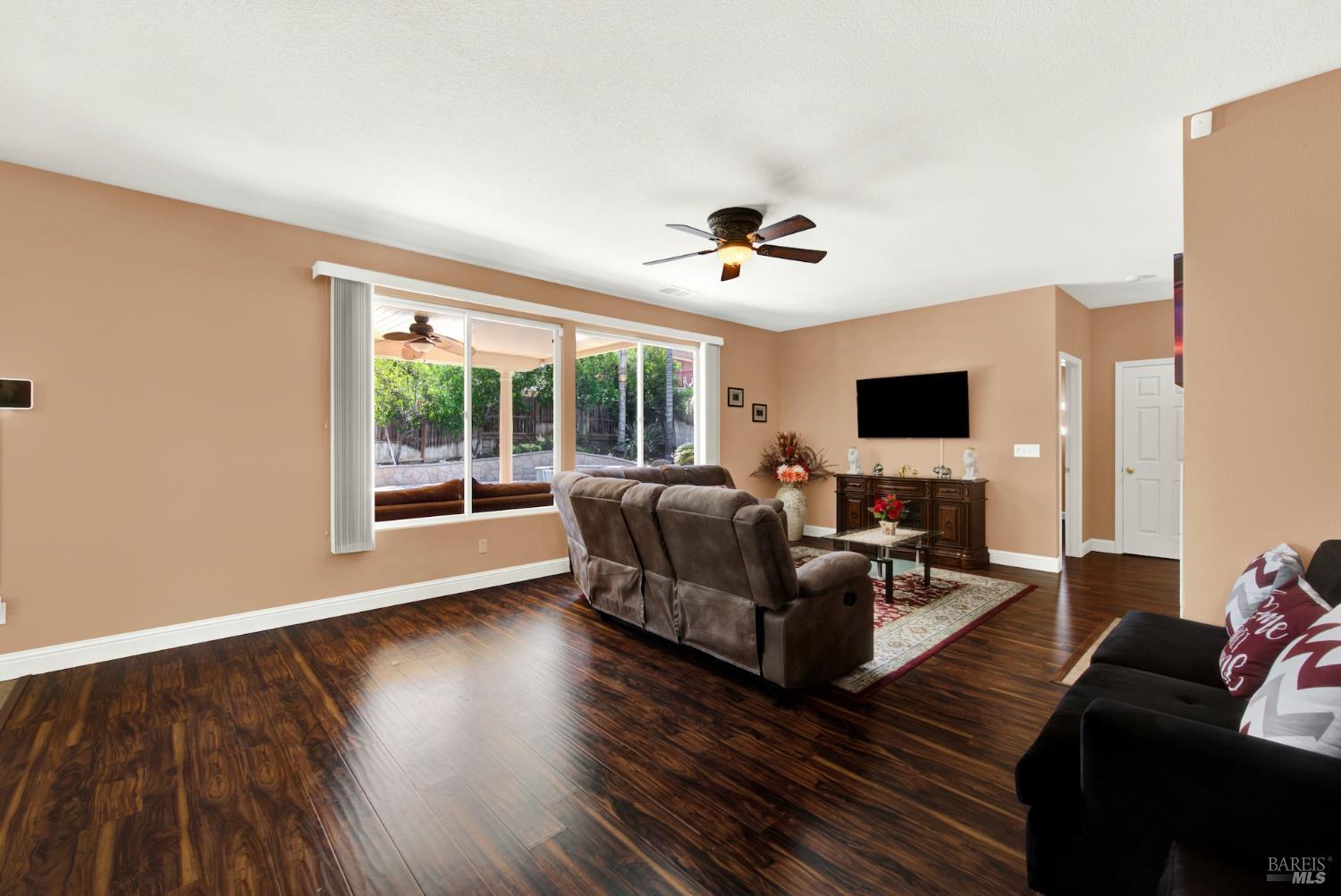 204 Millbrook Drive Pittsburg CA 94565