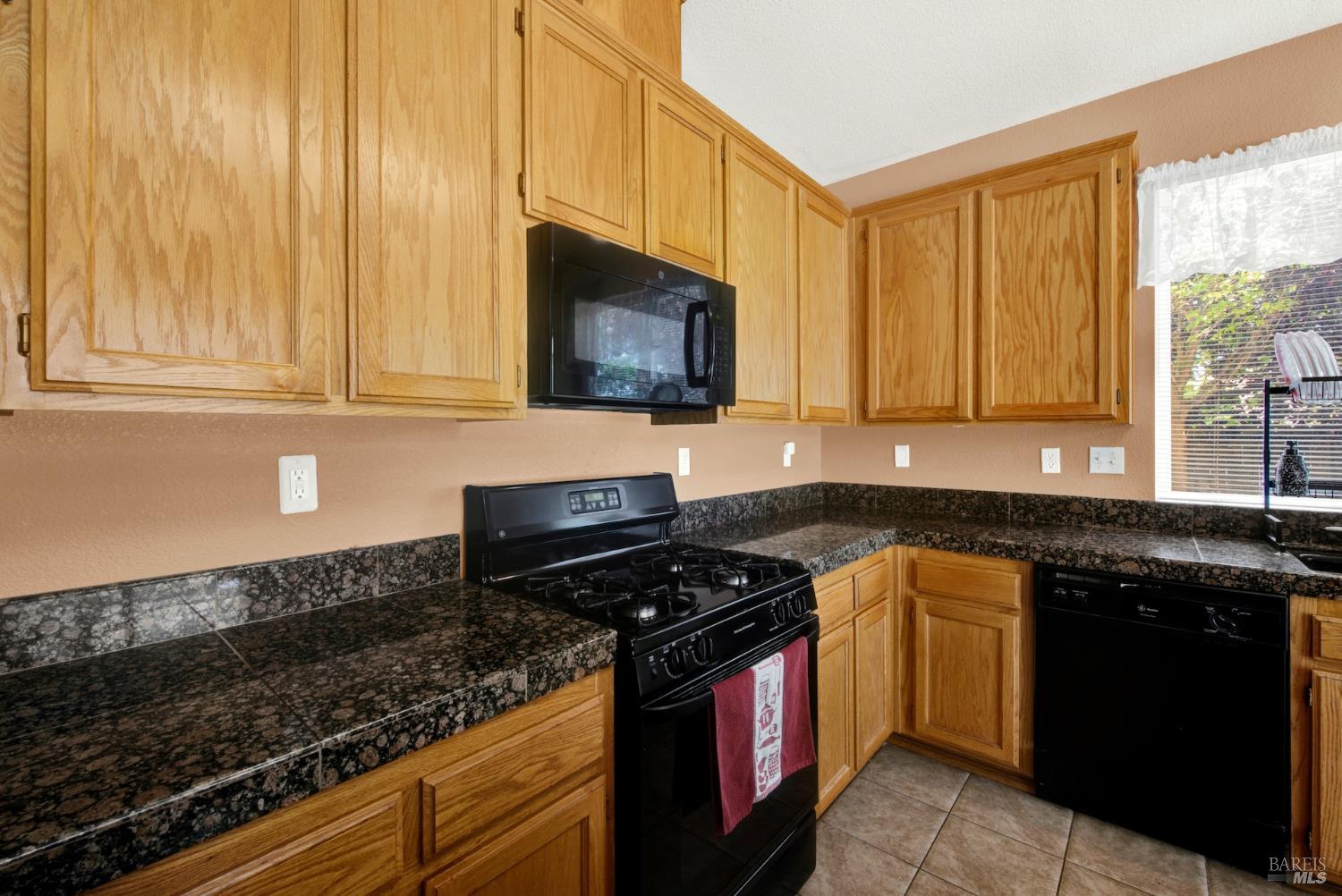 204 Millbrook Drive Pittsburg CA 94565