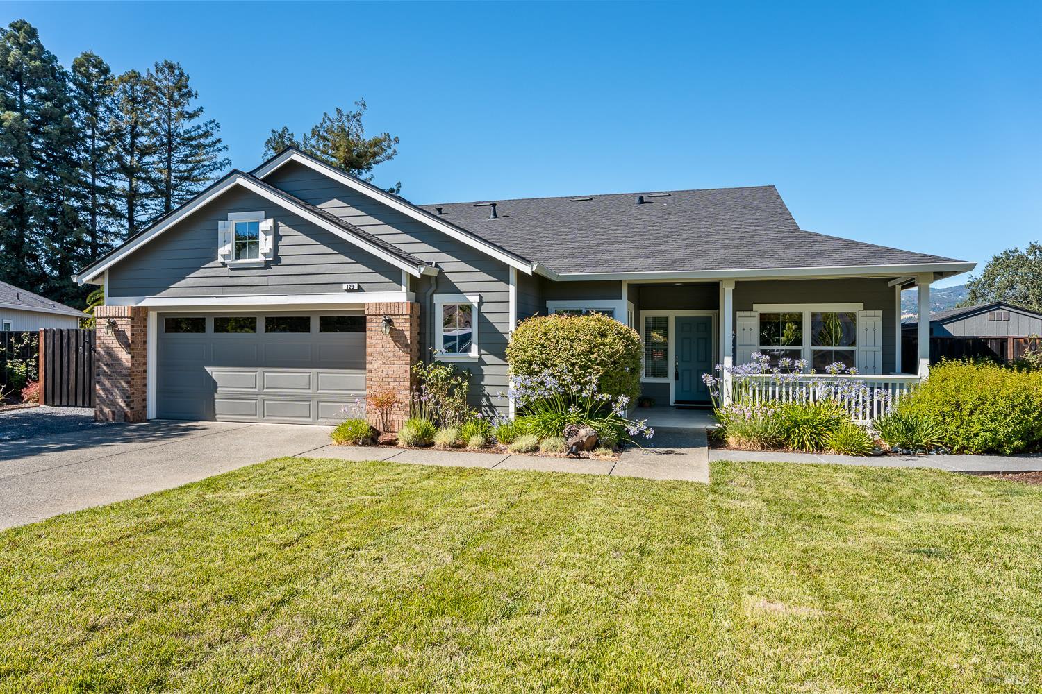123 Grape Gables Way Cloverdale CA 95425