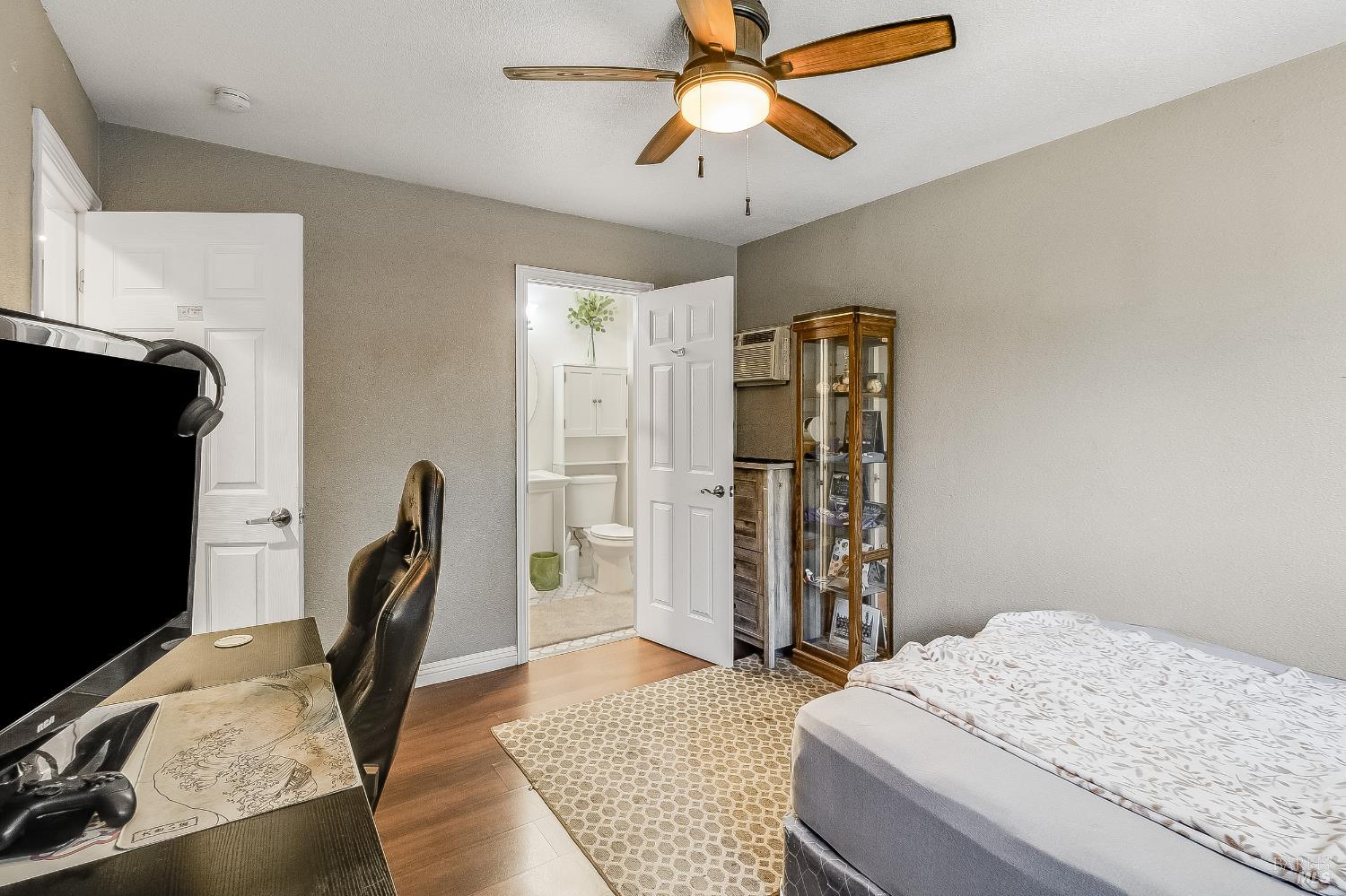 257 Cedar Street Vacaville CA 95688