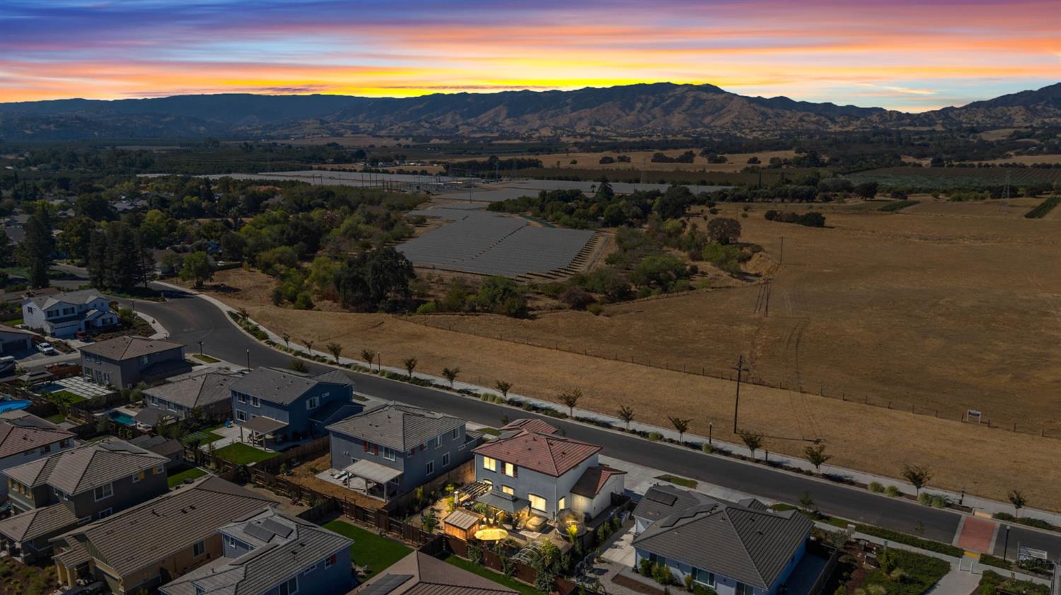 1308 Valley Oak Drive Winters CA 95694