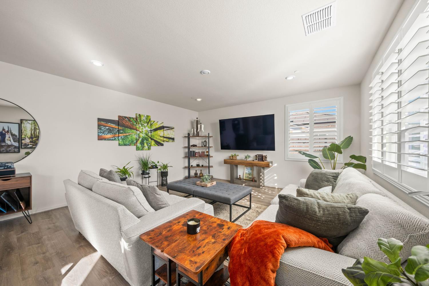 1308 Valley Oak Drive Winters CA 95694
