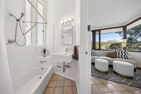 4200 Paradise Drive Tiburon CA 94920
