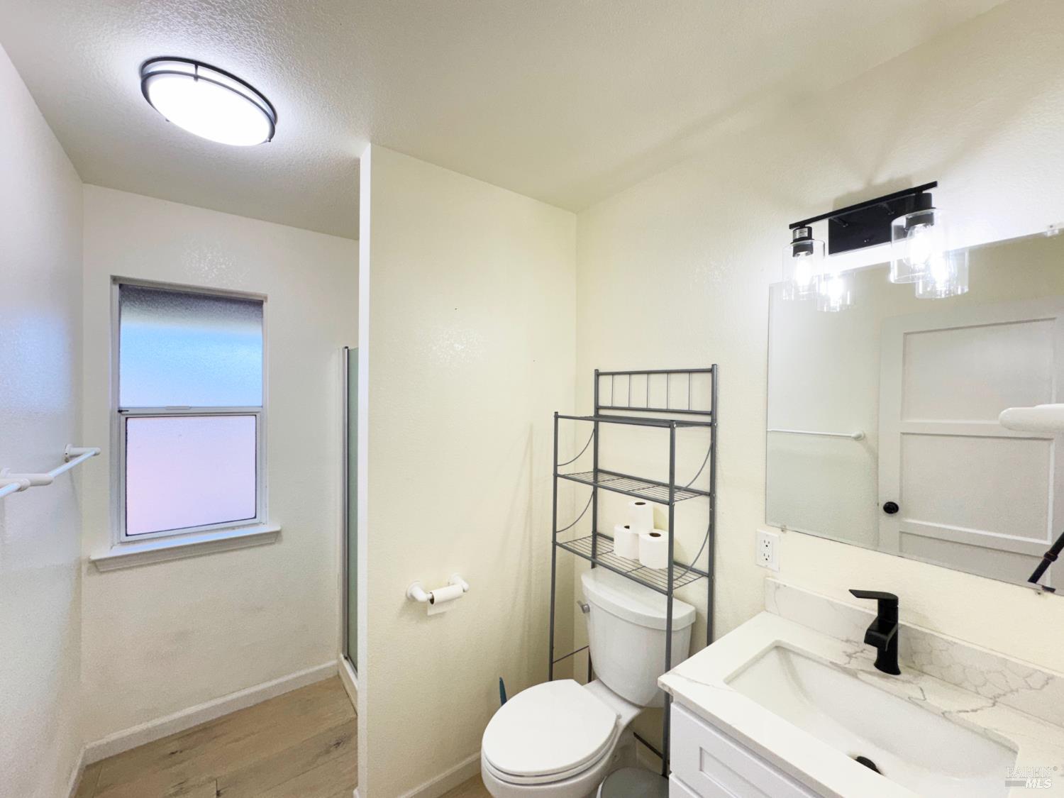 14605 Tomki Road Redwood Valley CA 95470