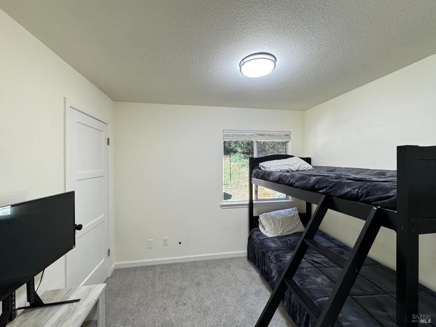 14605 Tomki Road Redwood Valley CA 95470
