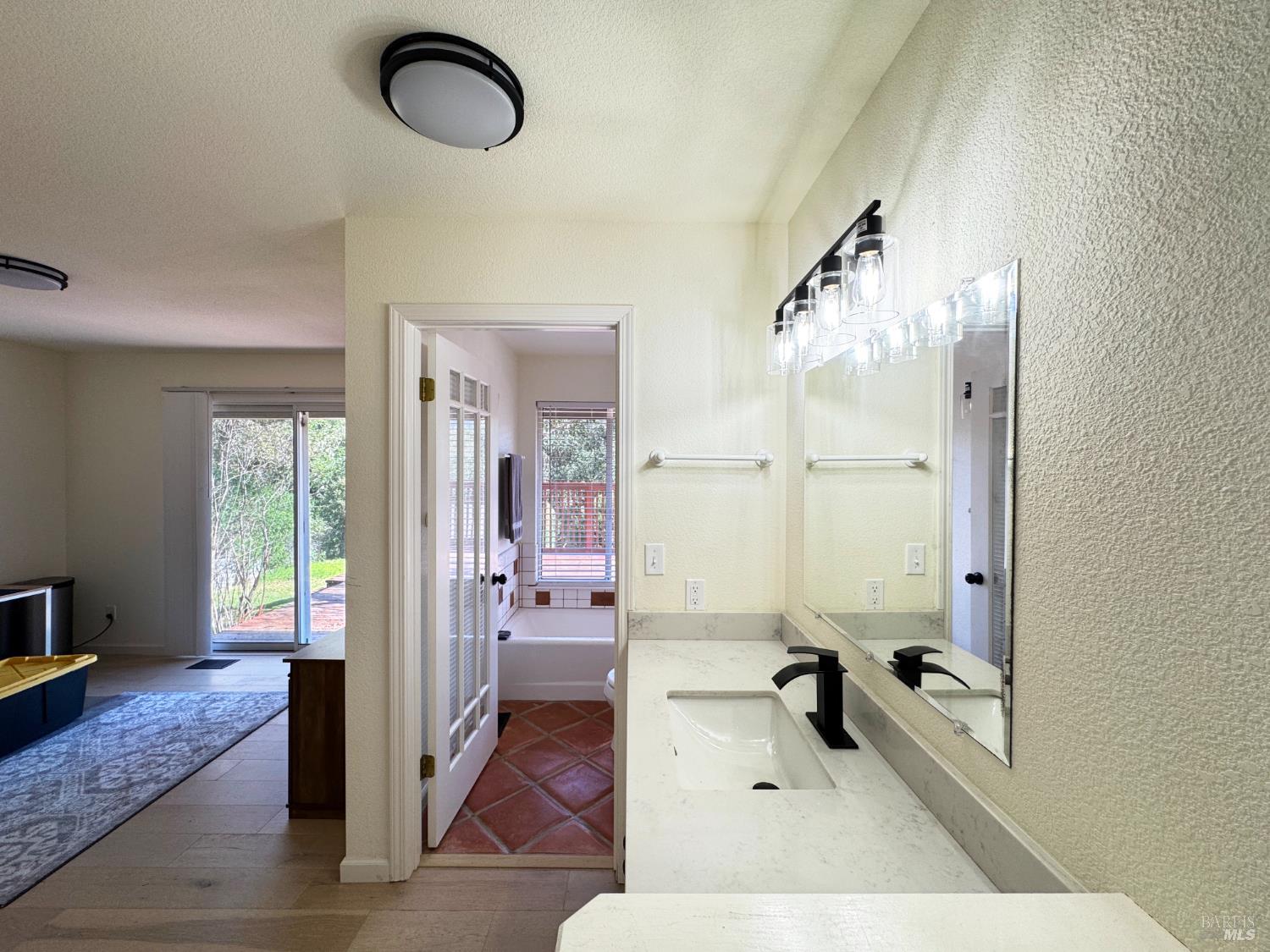 14605 Tomki Road Redwood Valley CA 95470