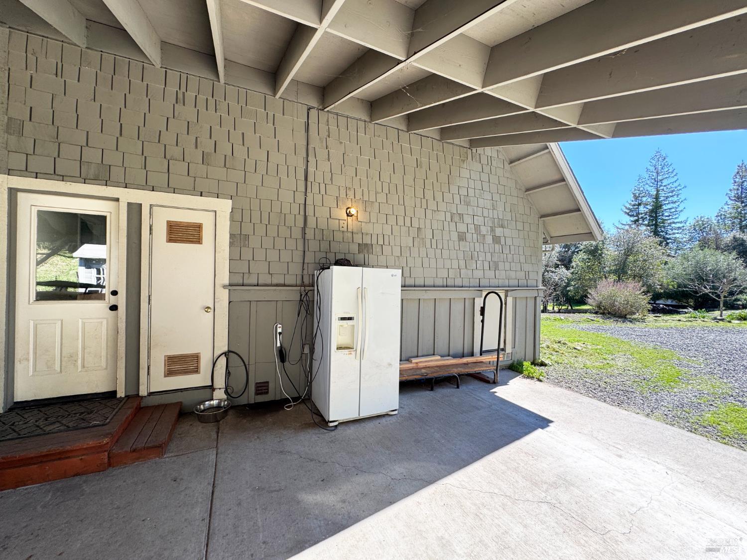14605 Tomki Road Redwood Valley CA 95470