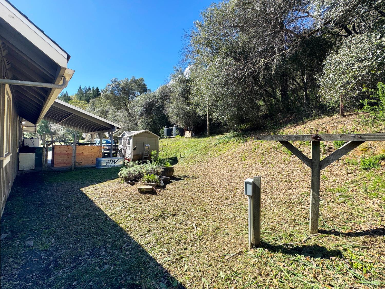 14605 Tomki Road Redwood Valley CA 95470