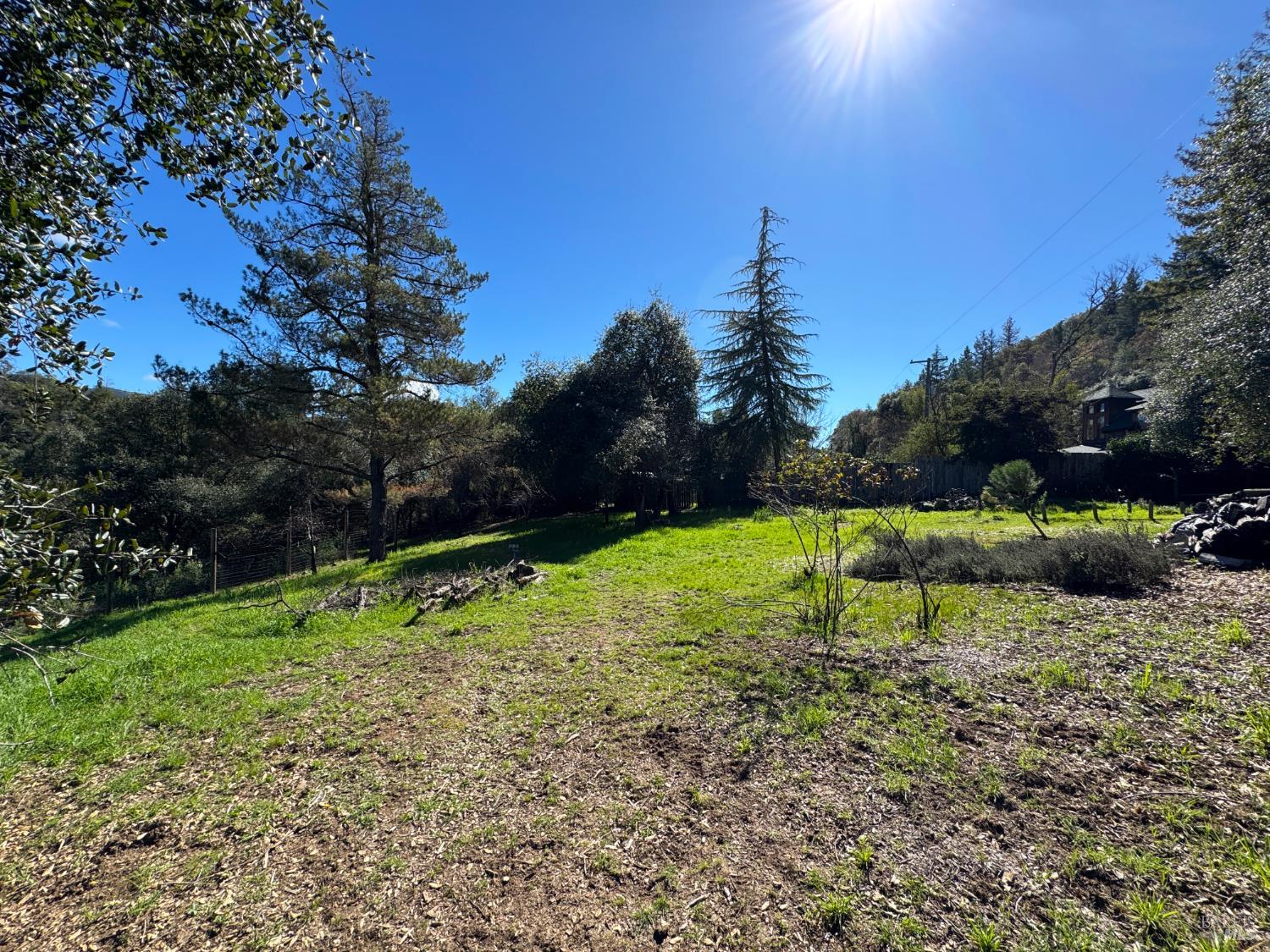 14605 Tomki Road Redwood Valley CA 95470