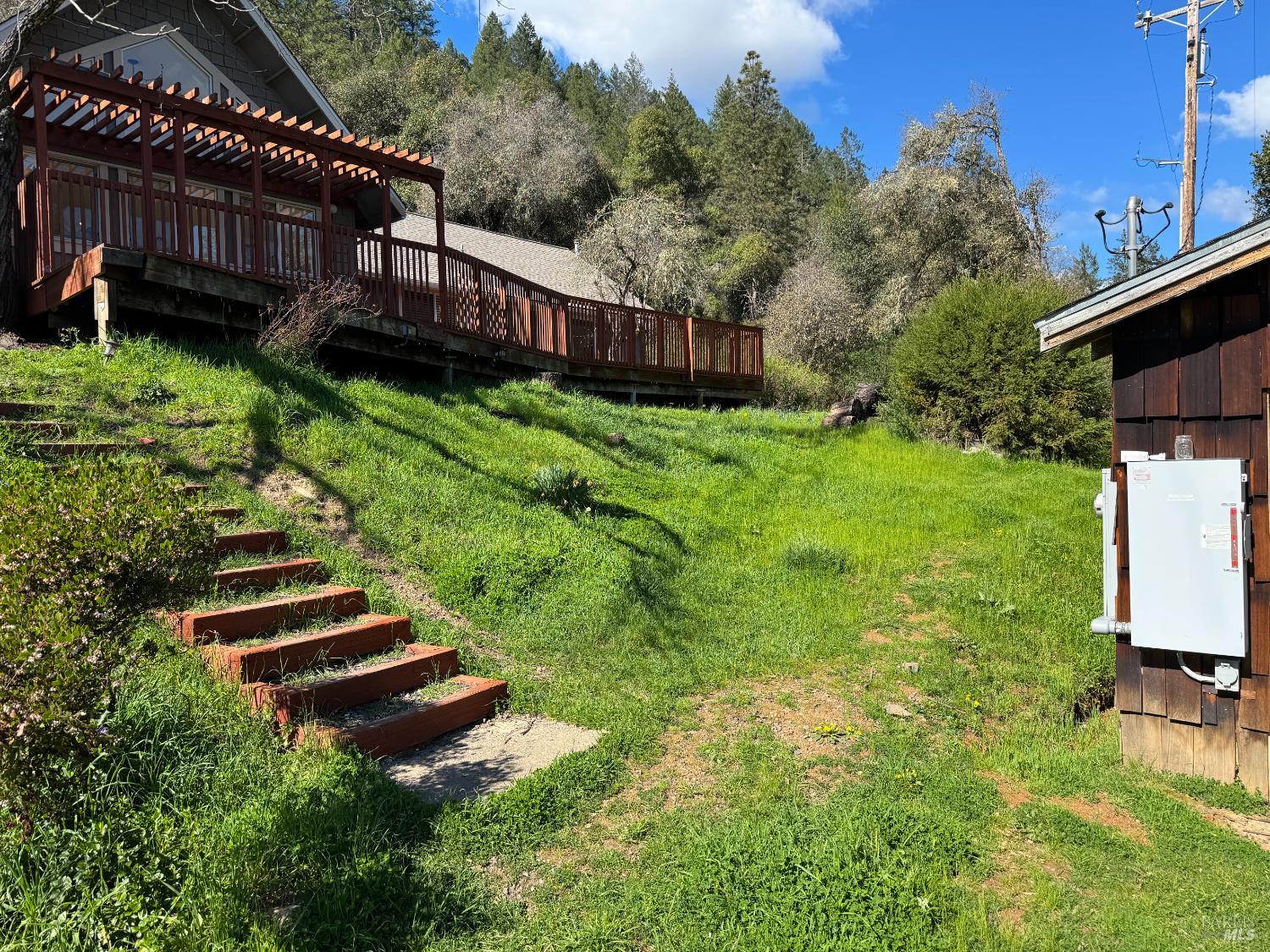14605 Tomki Road Redwood Valley CA 95470