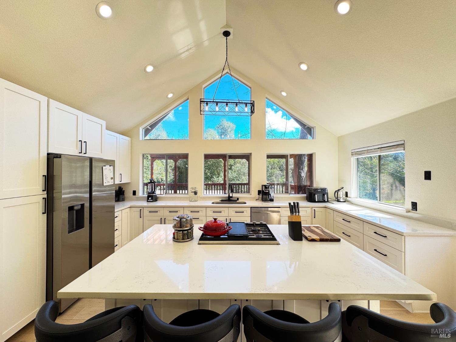14605 Tomki Road Redwood Valley CA 95470