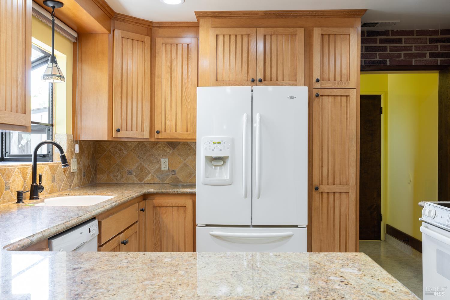 2236 W Hearn Avenue Santa Rosa CA 95407