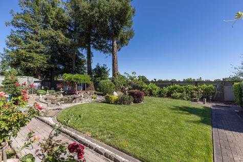 2236 W Hearn Avenue Santa Rosa CA 95407