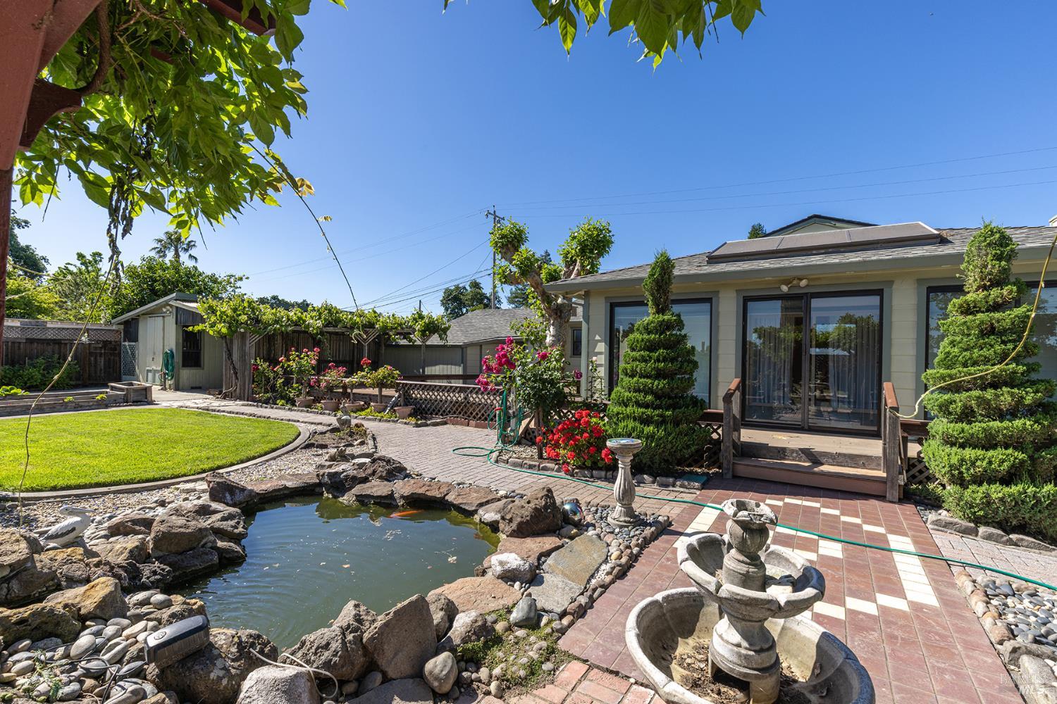 2236 W Hearn Avenue Santa Rosa CA 95407