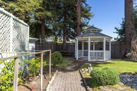 2236 W Hearn Avenue Santa Rosa CA 95407