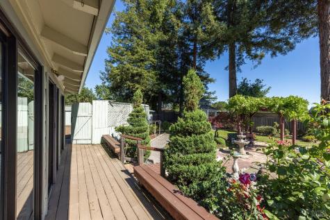 2236 W Hearn Avenue Santa Rosa CA 95407