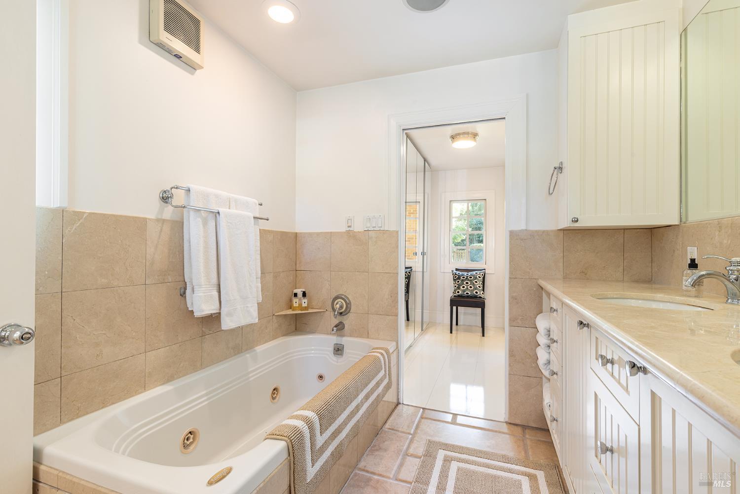 17115 Arnold Drive Sonoma CA 95476