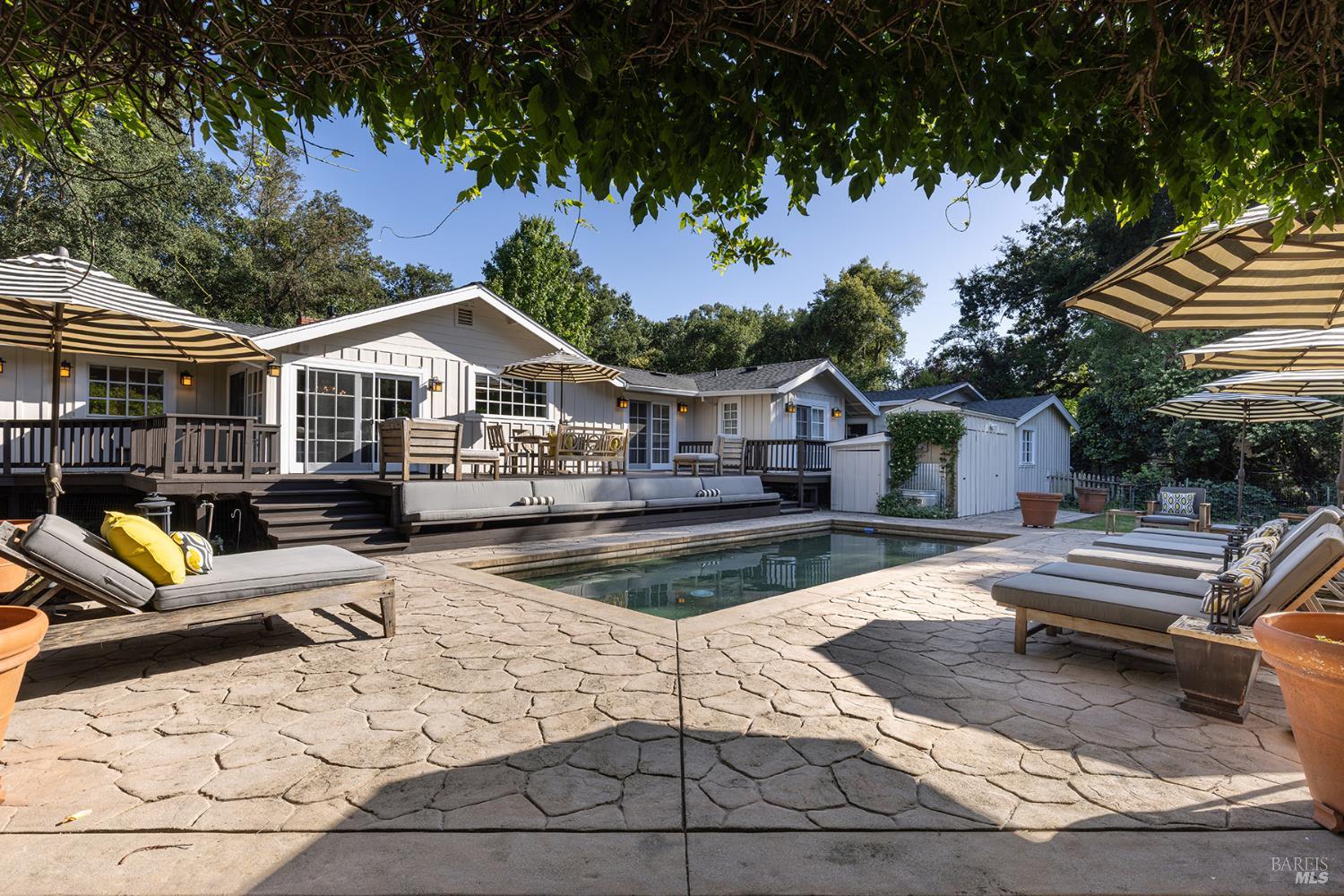 17115 Arnold Drive Sonoma CA 95476