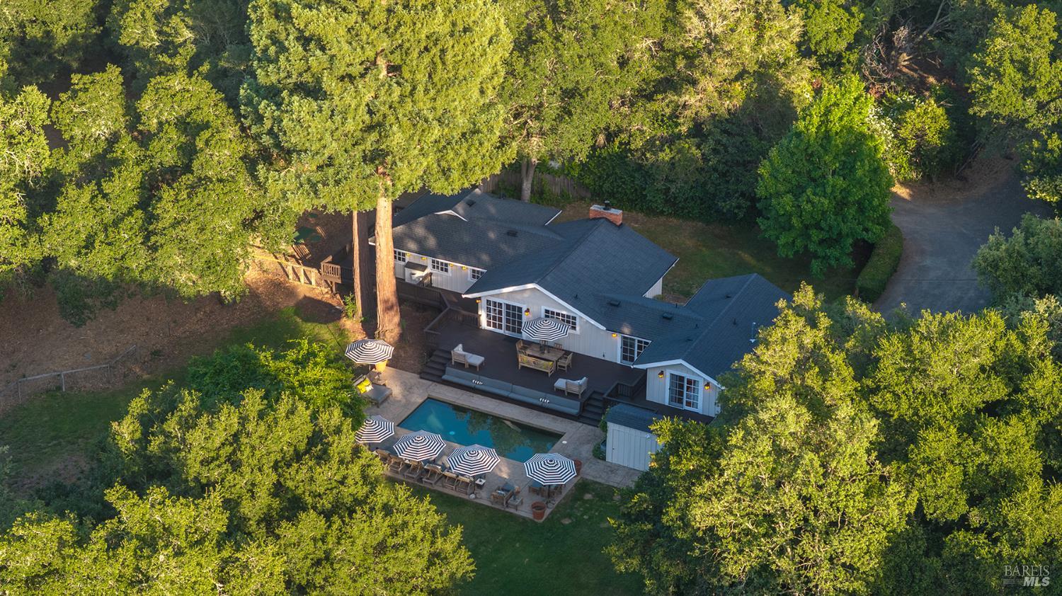 17115 Arnold Drive Sonoma CA 95476