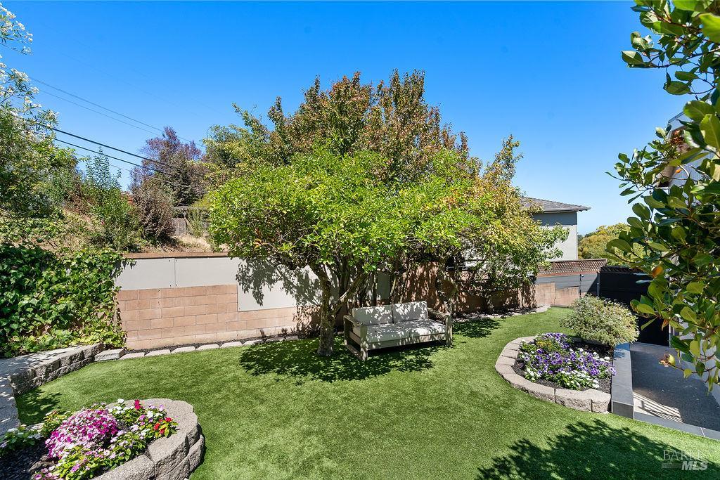 25 Sereno Place Vallejo CA 94589