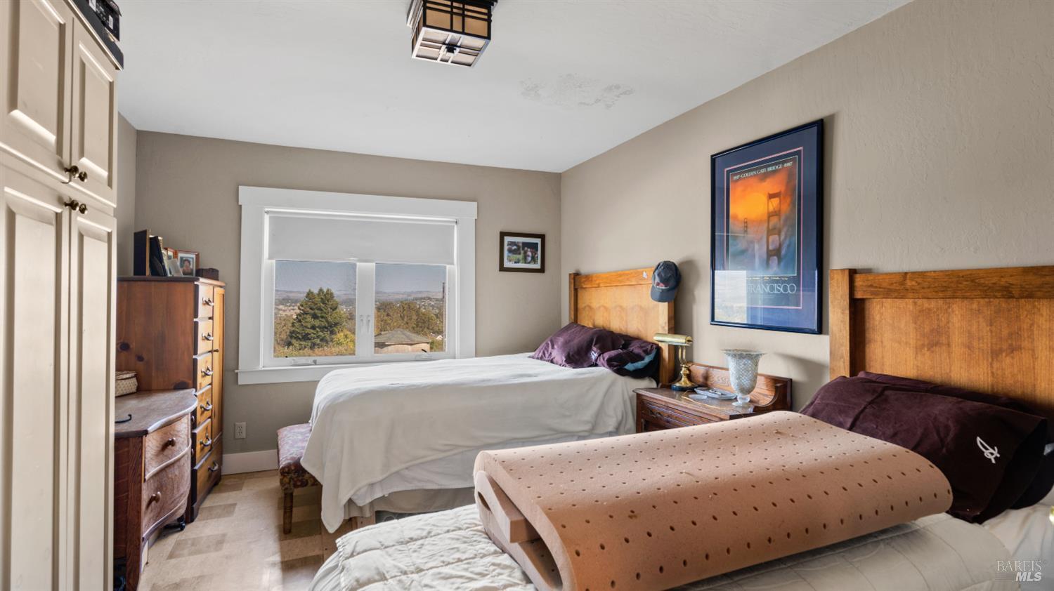 395 Monte Vista Lane Petaluma CA 94952